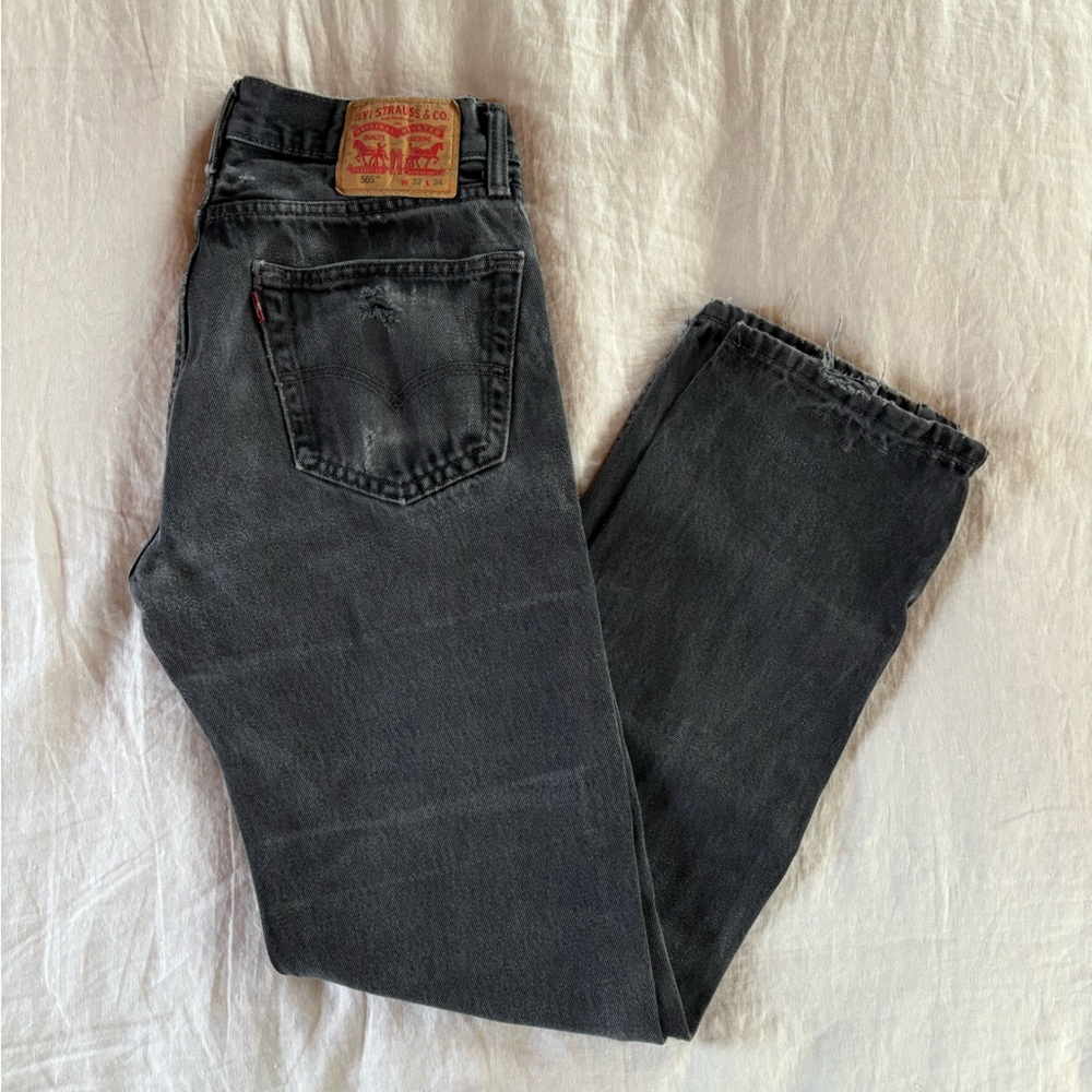 VINTAGE Levi's Washed Black Straight-Leg Jeans (505 W32 L34)